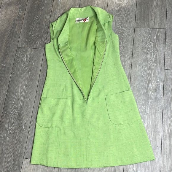 Vintage Mod Lime Green Adele Simpson Dress - Picture 13 of 15